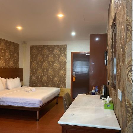 Hotel Easy Crystal Langkawi Exterior foto